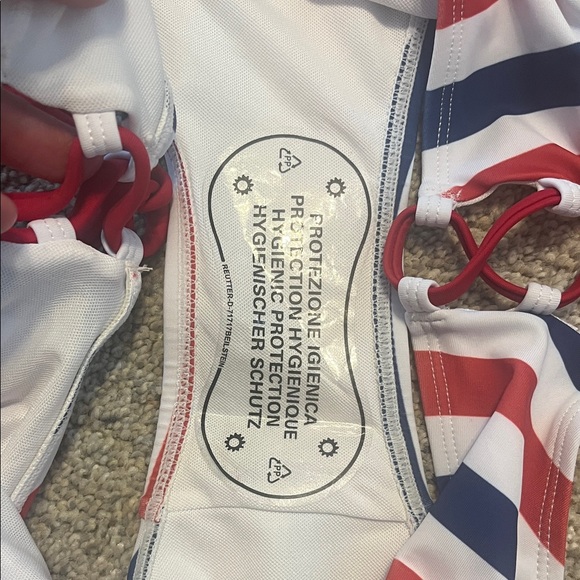 NWT Size S Modlily bikini bottoms with Side Ties ❤️❤️ - Picture 4 of 4